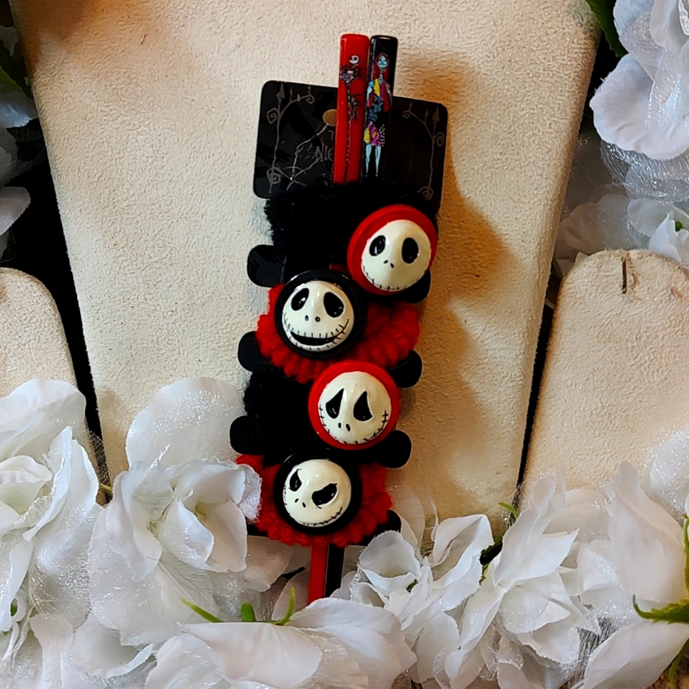Nightmare Before Christmas Accessory Set